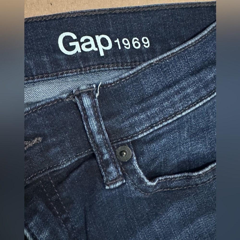 Gap Resolution Slim Straight # 4 - image 1